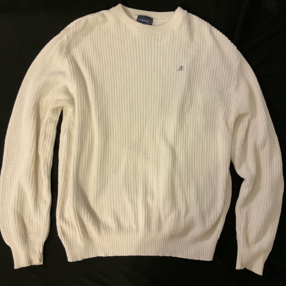 AE off white Sweater